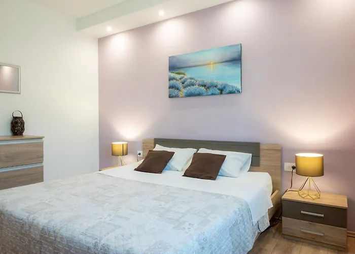 Karlo Antonio * Trogir