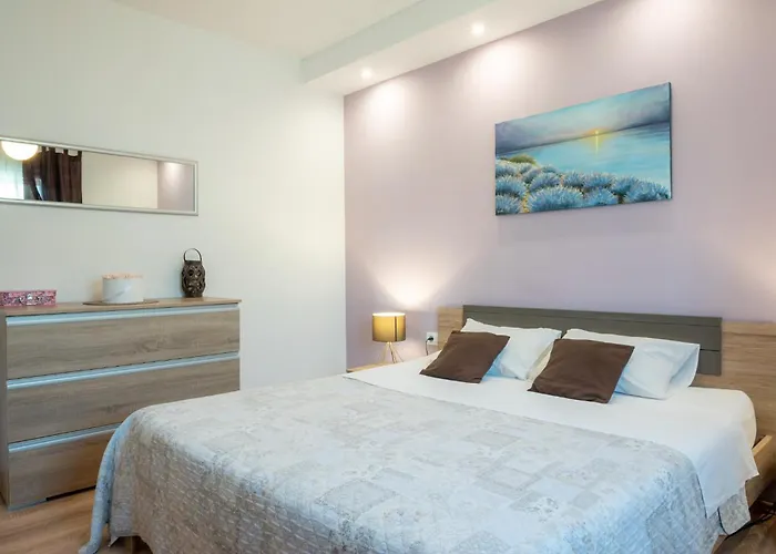 Karlo Antonio Apartament *