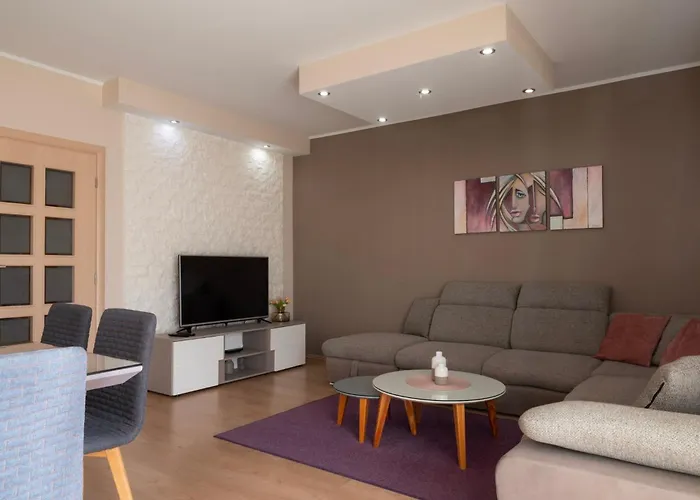 Karlo Antonio Apartament *