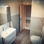 Апартаменти Karlo Antonio *