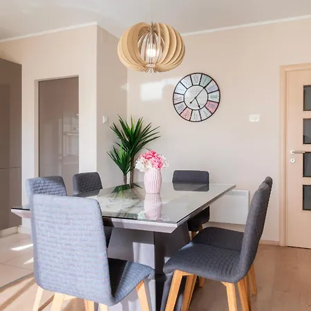 Karlo Antonio Τρογκίρ