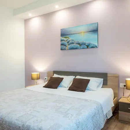 Karlo Antonio * Τρογκίρ