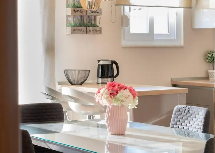 Karlo Antonio * تروغير